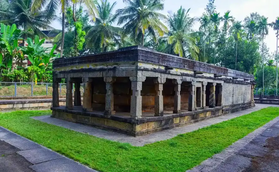bathery jain temple wayanad ancient stone structure