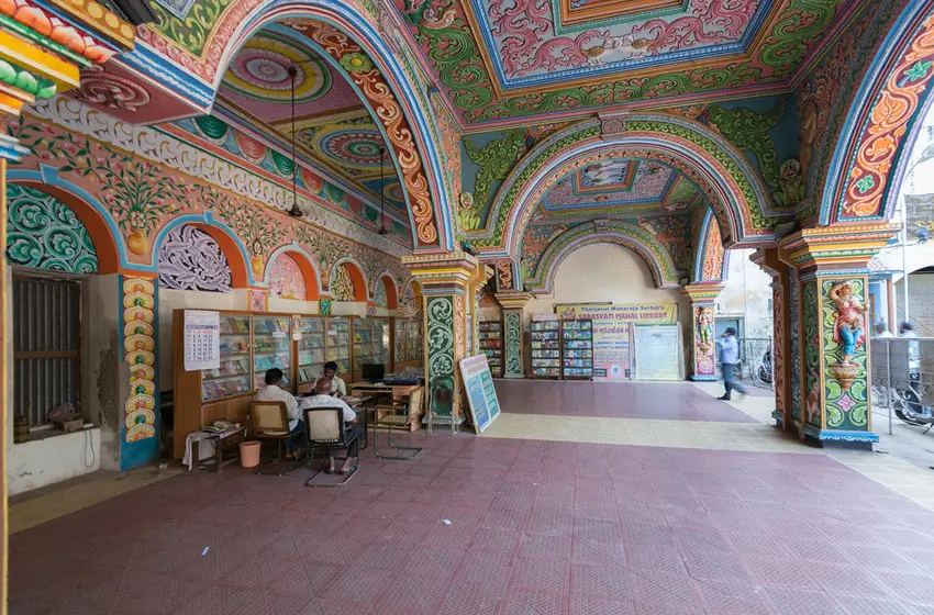Sarasvati mahal library painted hall thanjavur