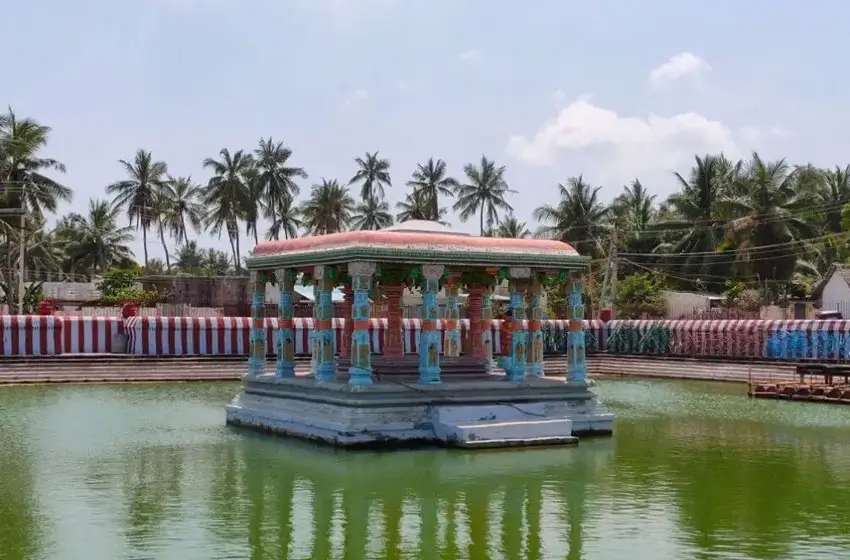 temple tank water mandapam tamil nadu