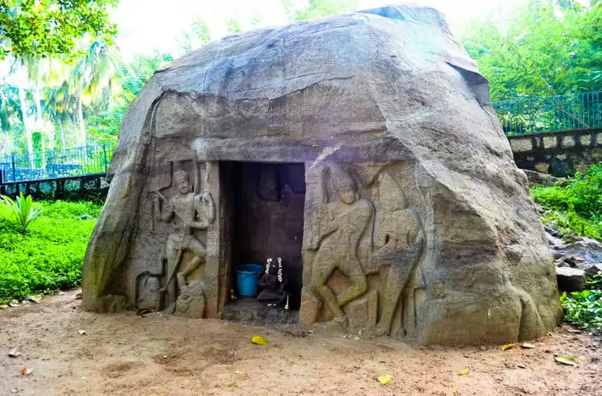 Vizhinjam rock cut cave temple carvings view