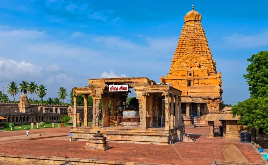 The Splendors of North India and South India Tour